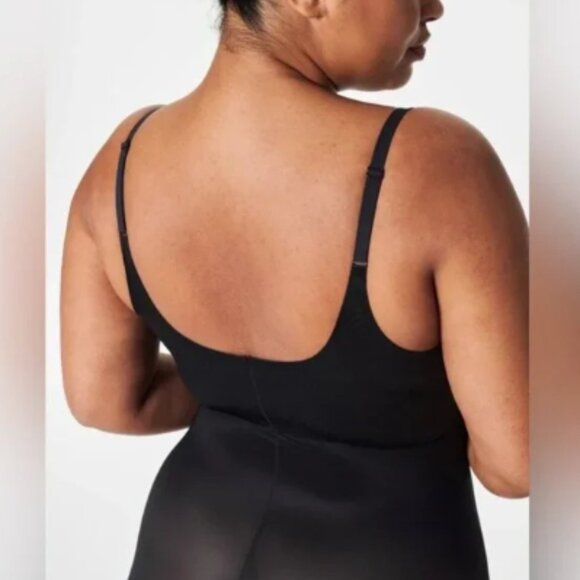 Spanx OnCore Sculpting Open-Bust Mid-Thigh Bodysuit - Medium in 'Very Black' - Picture 2 of 12